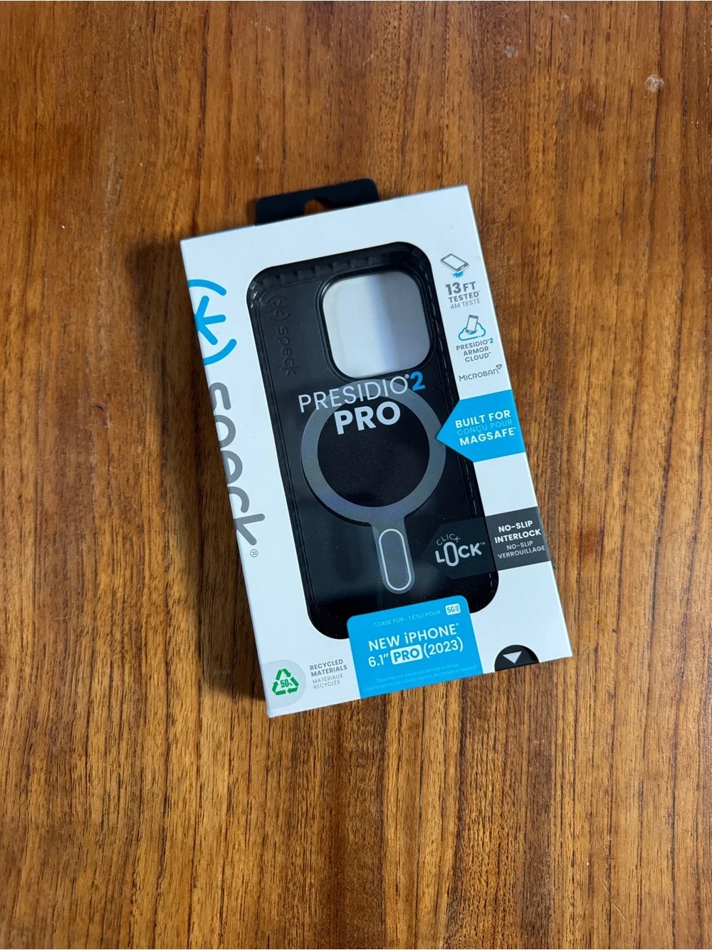Speck Presidio2 Pro MagSafe Compatible Case for iPhone 15pro 6.1